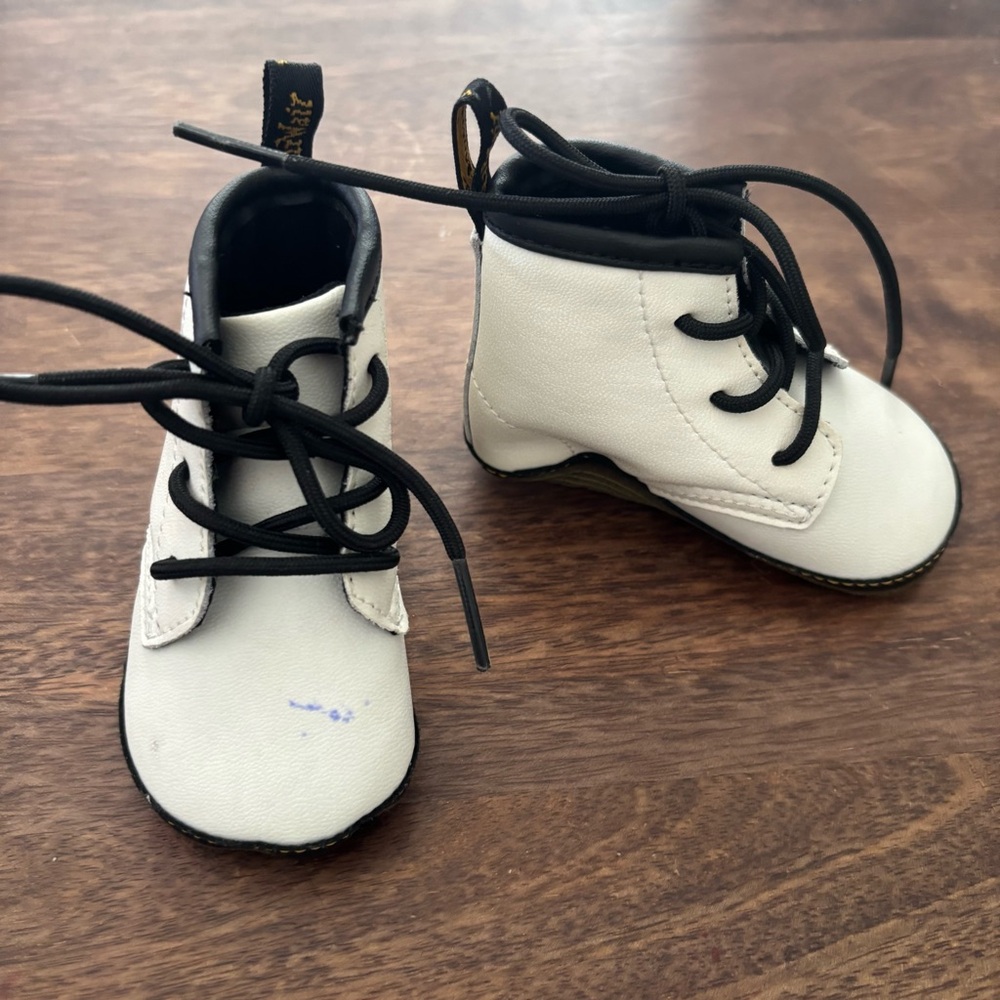 DR.MARTENS Baby Docs